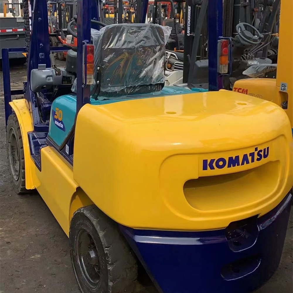 Дуплекс мачты Япония происхождения komatsu б/у 3-тонный вилочный погрузчик FD30T-14 FD30 3Ton дизельный вилочный погрузчик для продажи