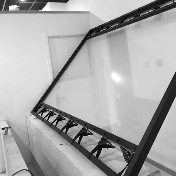 Yinзам 3D Светоотражающая голографическая пленка для задней проекции сцены для выставочного зала Музея 7D голографический экран для проекции фольгой 8K