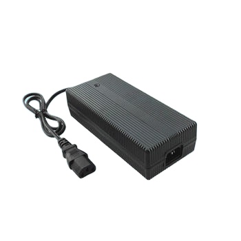 Зарядное устройство свинцово-кислотного аккумулятора 43.8V4A