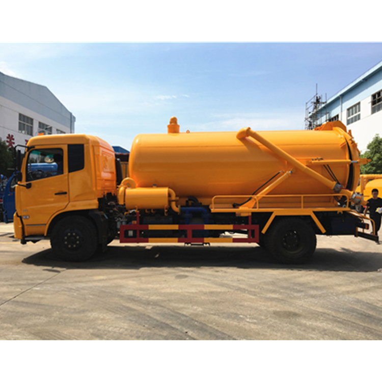 China factory direct sales dongfeng sewage truck 10cbm vacuum sewage sucking truck