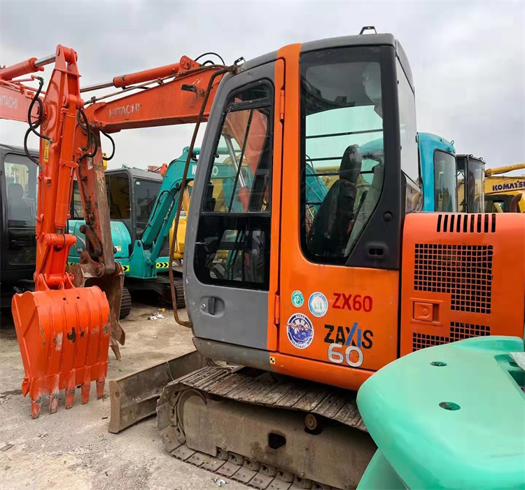 Японский оригинальный мини-экскаватор HITACHI ZX60 6 тонн, сделано в японии