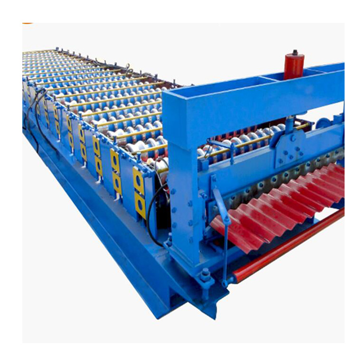 Color steel plate rolling machine metal sheet corrugated roof panel making machine