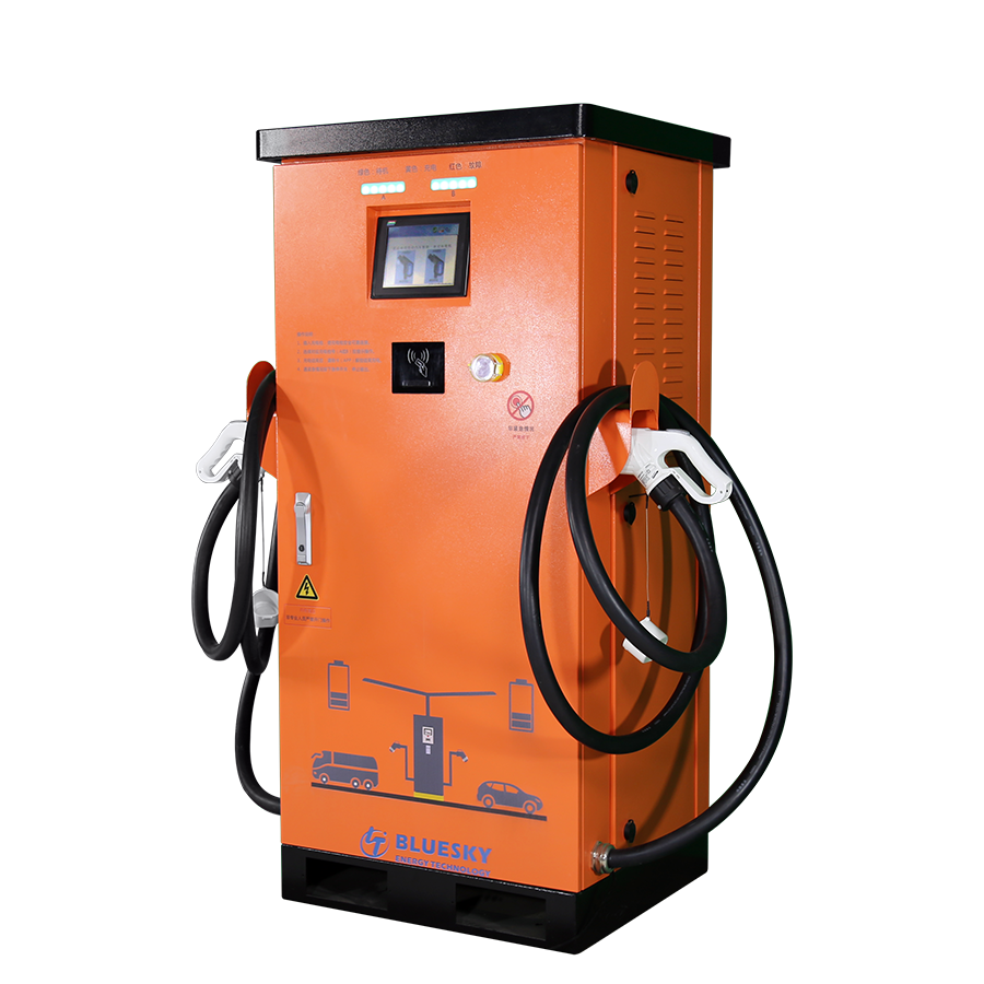 120KW солнечного коллектора GB/T постоянного тока для зарядки электромобиля два разъема EVSE электрическое транспортное средство устройство для быстрой зарядки 12 месяцев 150 - 550VDC Max.200a oulac УФ-гель TUV CE IP54