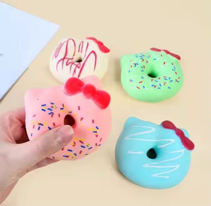 New Customizable Stretch Decompression Toy Soft TPR Simulation Cake Elastic Ball Unisex Squishy Donuts Stress Relief Plastic