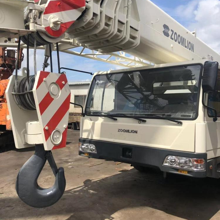 Используется zoomlion кран 70 тонн, QY70V, китайский кран 70 тонн новая модель с дешевой ценой