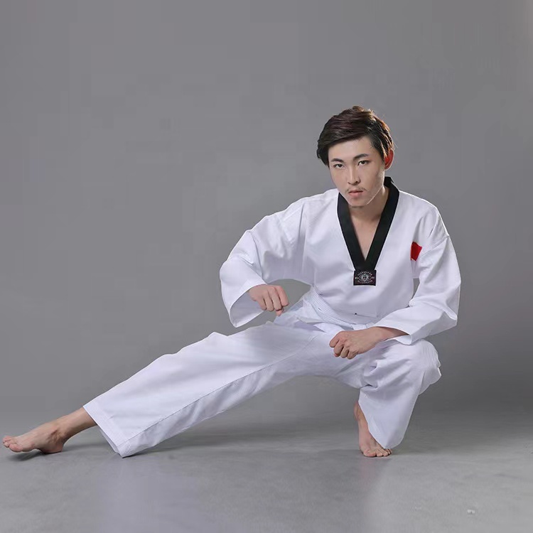 Factory Price Solid Color Polyester / Cotton Polyester / Cotton Taekwondo Suit for Business