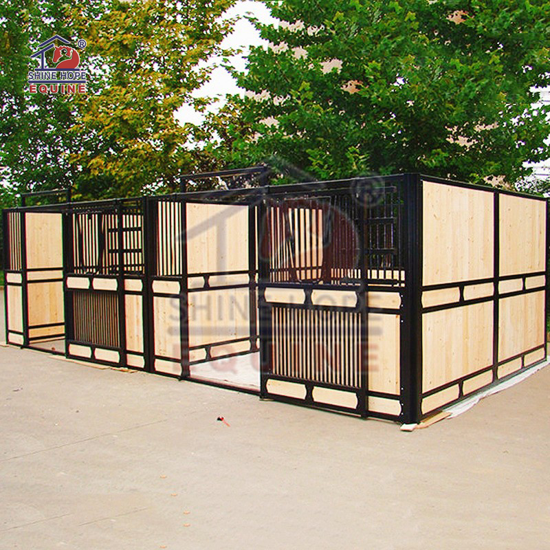Классические передние стойки equine, Оцинкованное оборудование для лошадей с порошковым покрытием, роскошная стойка для лошадей, стабильная с раздвижной дверью