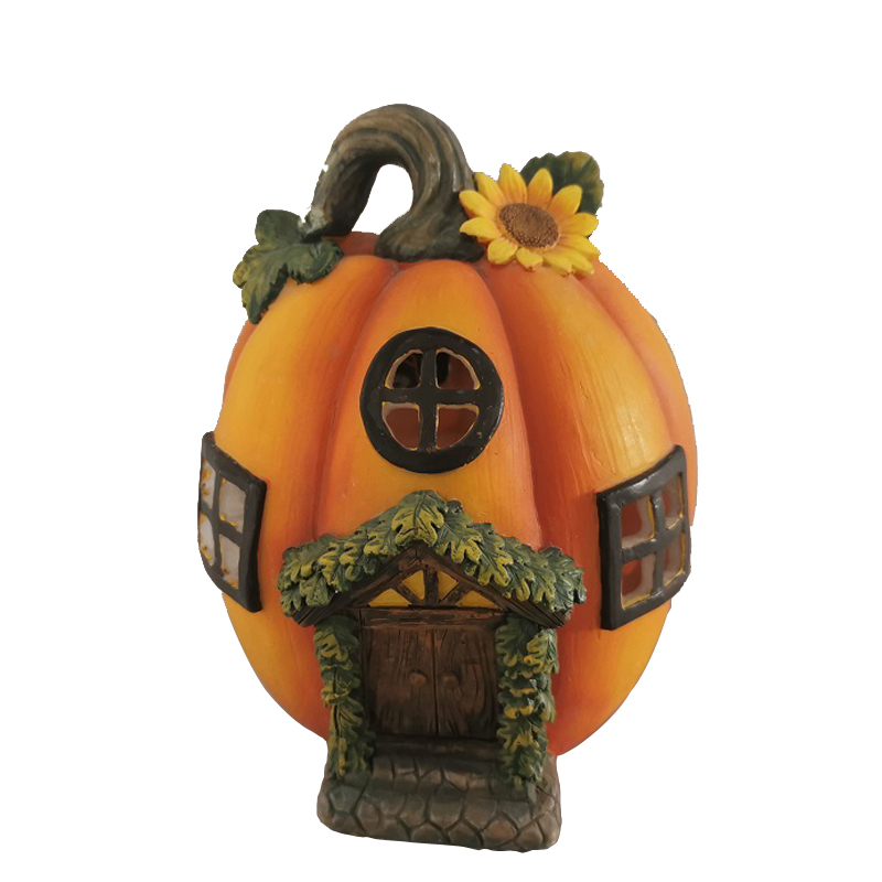 Wholesale Harvest Festival Decoration Solar Crafts Resin Pumkpin Shaped House for Garden Decoration