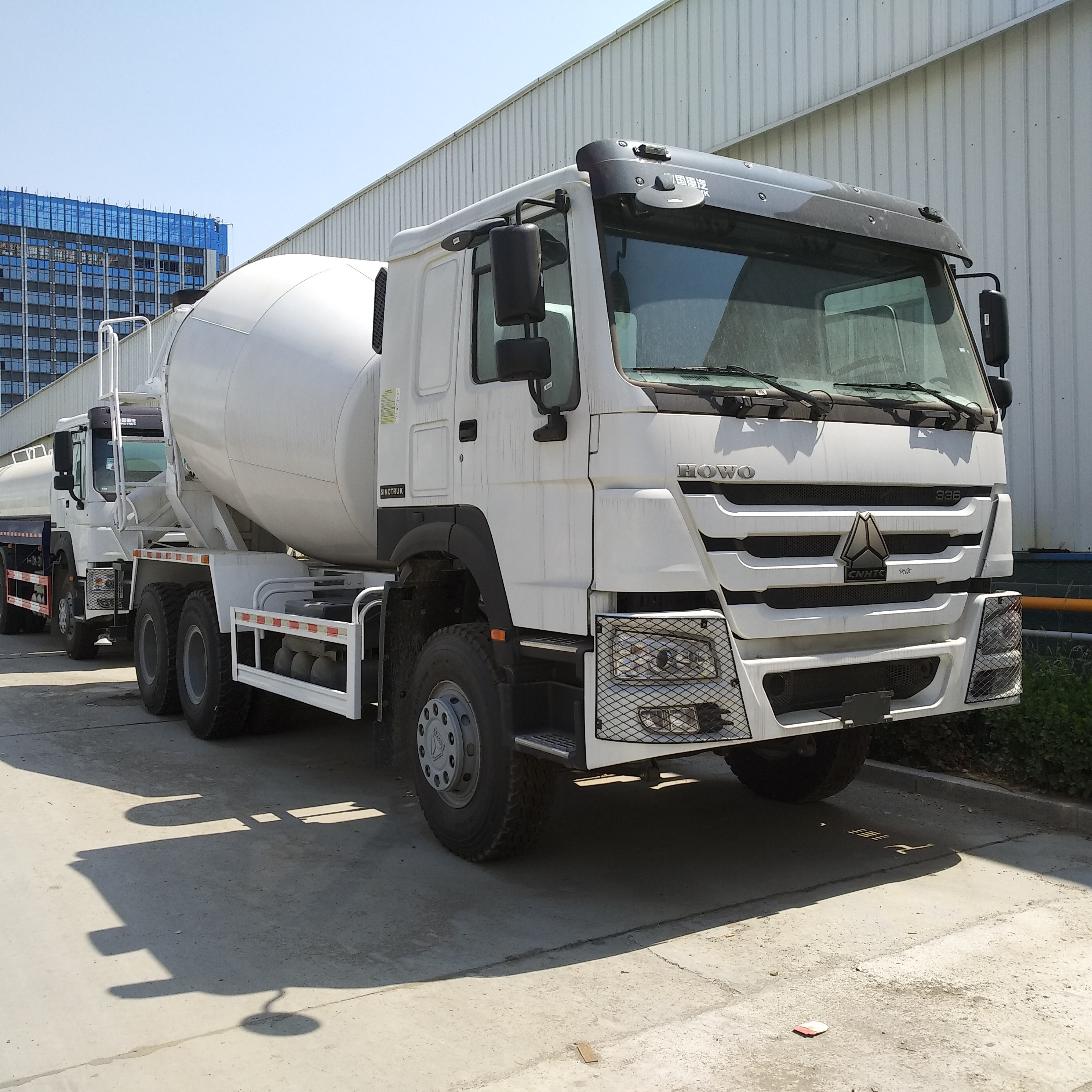 Used HOWO 6x4 10 Wheels 10m3 Cement Concrete Mixer Truck