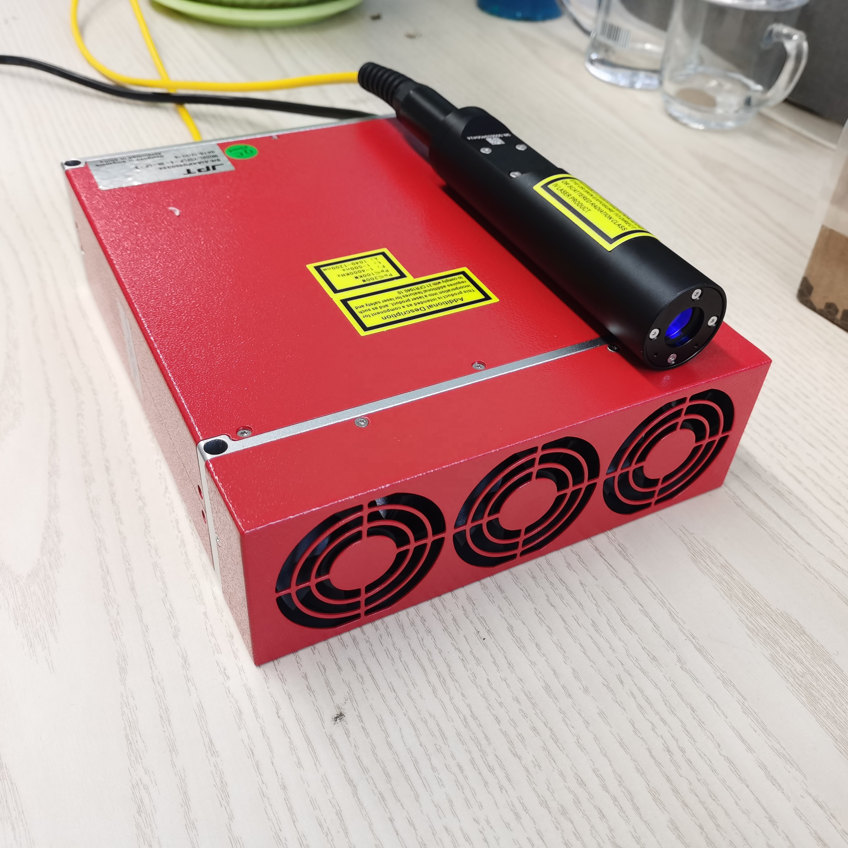 Лидер продаж, Фабричный волоконный лазер power JPT 50 Вт, лазерный источник, металловолоконная лазерная маркировочная машина