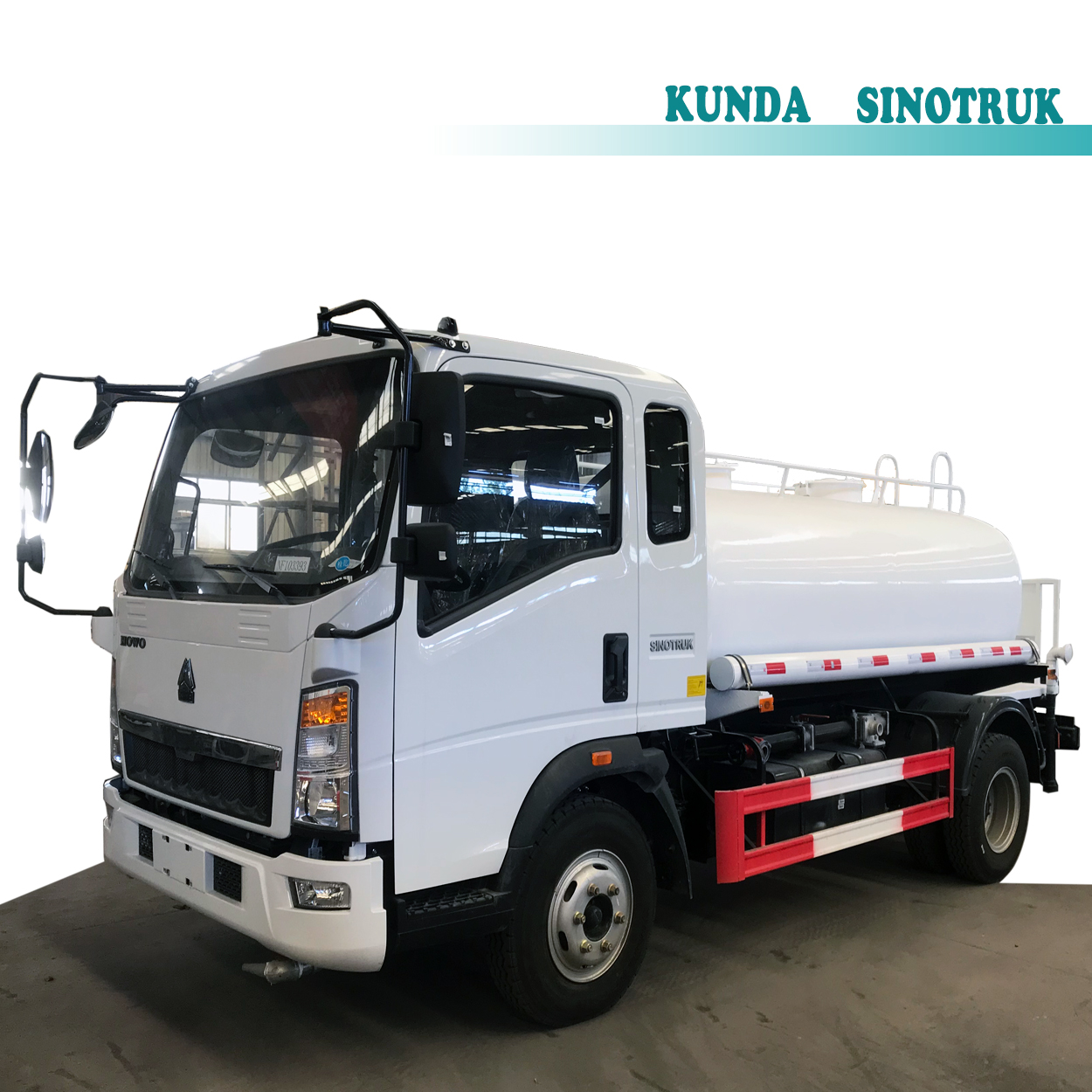 Sinotruk howo New 5 6 Tons Drinking Water Trucks for Fresh Drinking Water Stainless Steel Tanker Cheaper Price For Sale