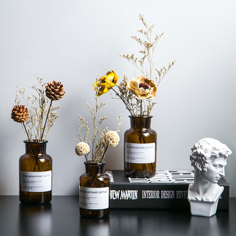 Xuzhou wholesale European glass vase bottle clear empty glass bottles for dried flower vase