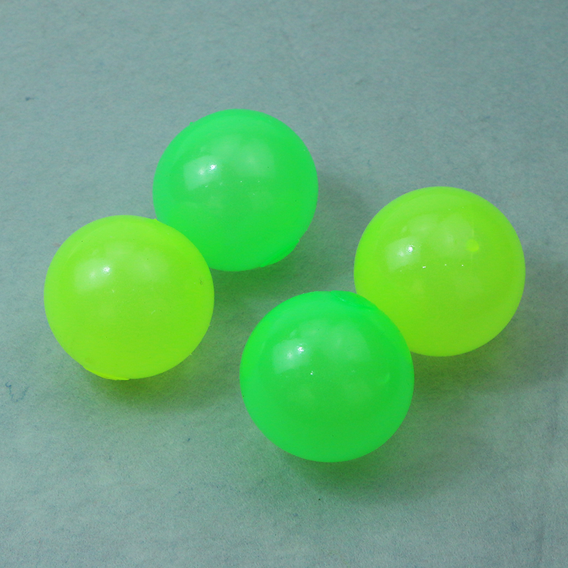 4Pcs Luminescent Sticky Balls for Kids, Stress Relief Balls, Ceiling Luminescent Sticky Balls Stress Relief Toys for Adults