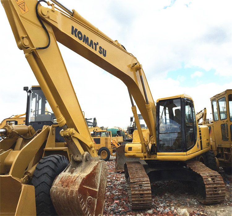 Хорошем состоянии KOMATSU PC200-6 20 тонн экскаваторов Сделано в Японии