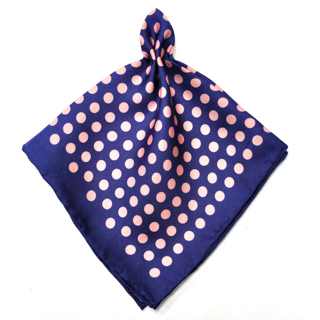 Luxury Style Sumptuous Polyester Micro Handkerchief With Accessories