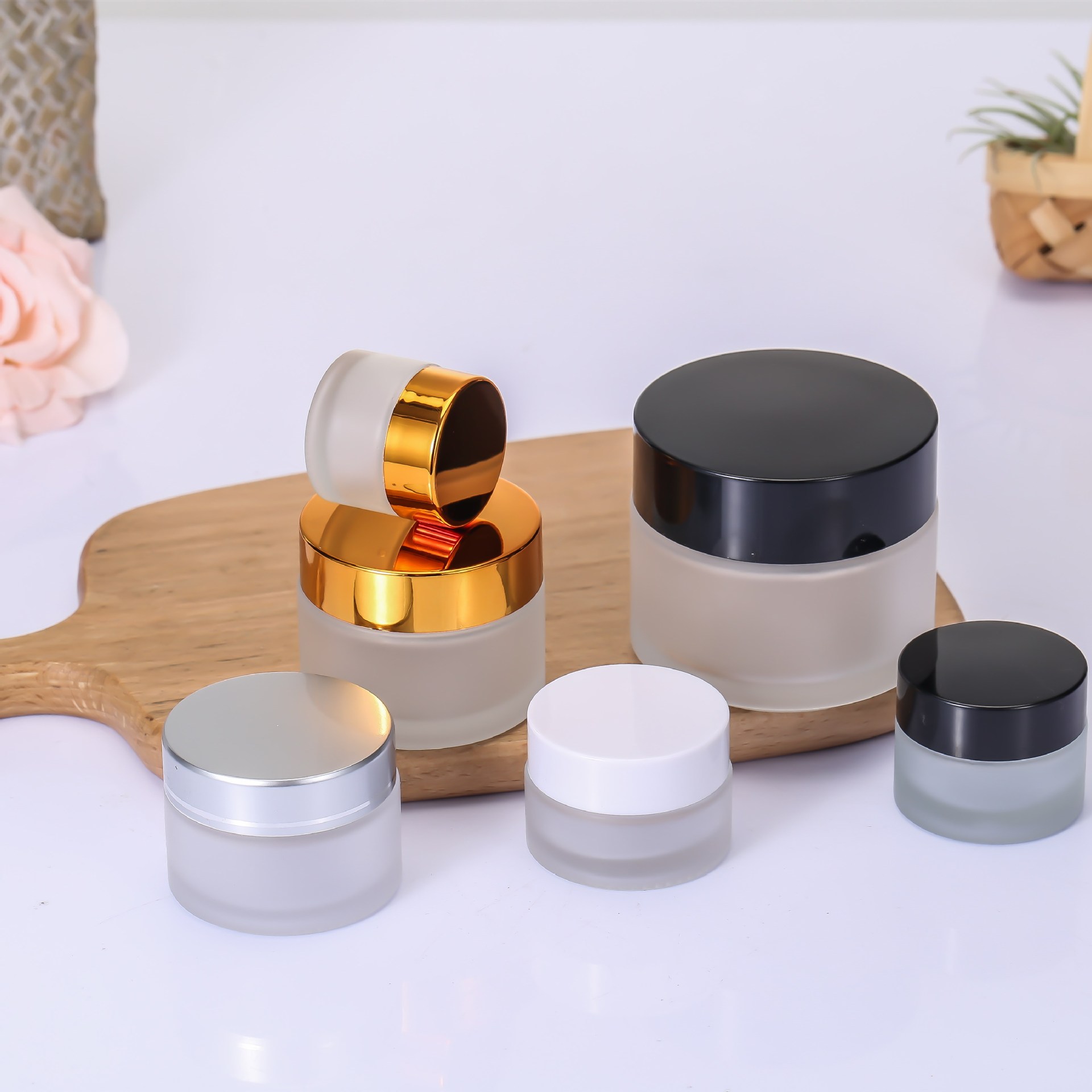 Manufacturer in stock frosted glass cosmetic jar 10 g 50 g face cream glass jar empty custom glass jars for eye cream with lid