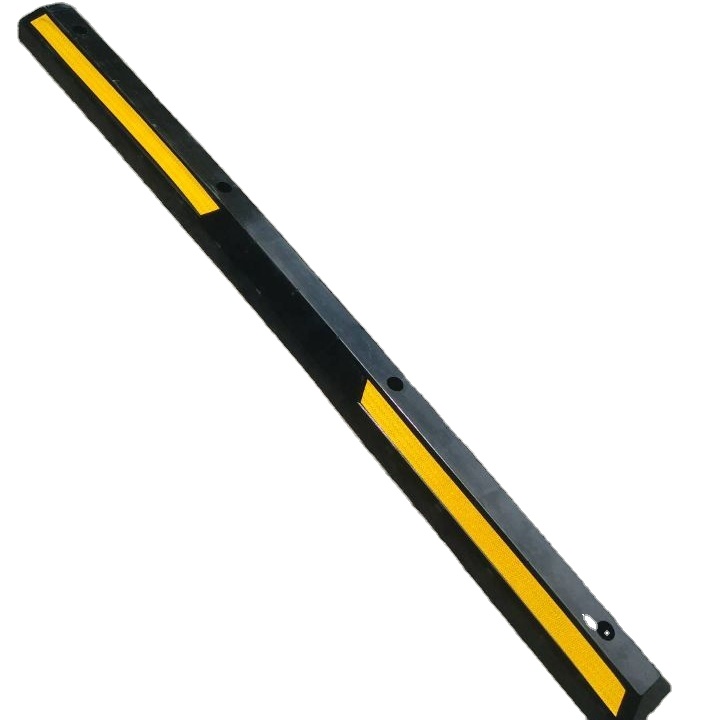 2M Length Reflective Truck Wheel Stopper / Recycled Rubber Car Parking Wheel Stopper