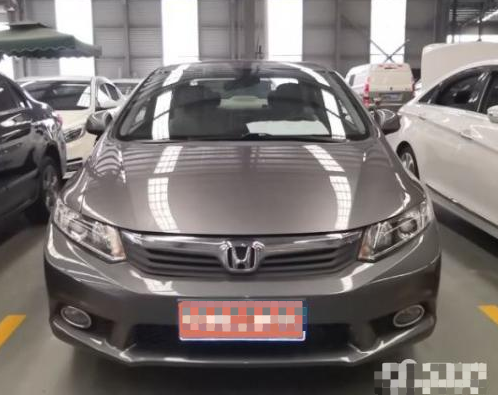 Подержанные автомобили Honda CIVIC 2012 года 1.8L автоматическая коробка передач по очень низкой цене
