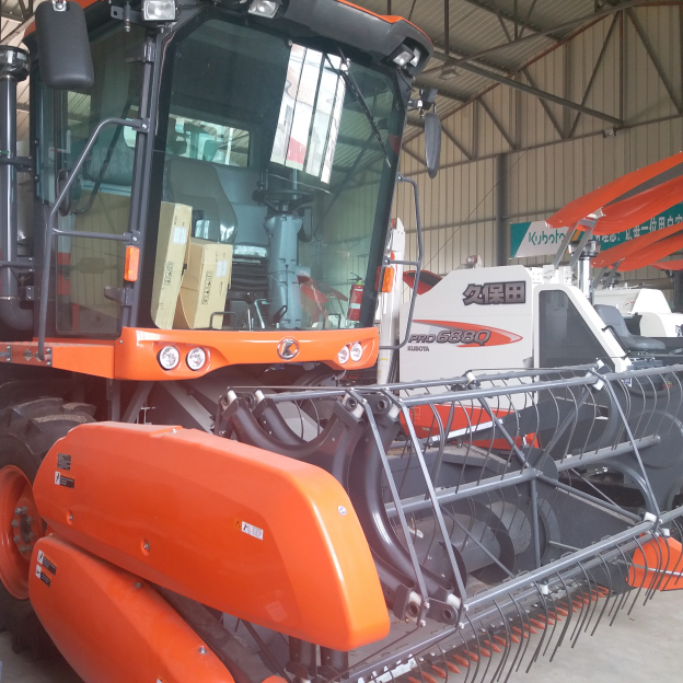 Сельскохозяйственная техника kubota PRO100 комбайн для сбора урожая риса