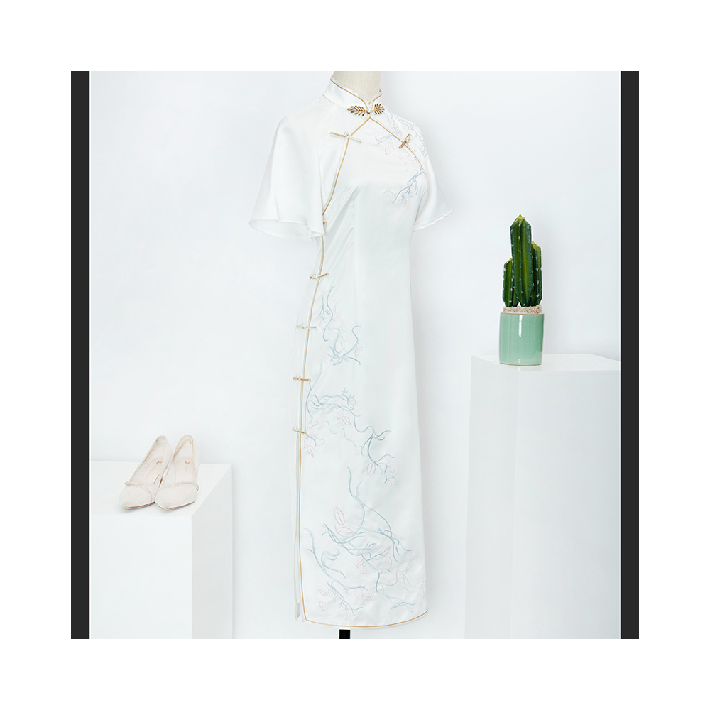 Professional Manufacture Acetate-Like Fabric Retro New White Dress Ladies Cheongsam