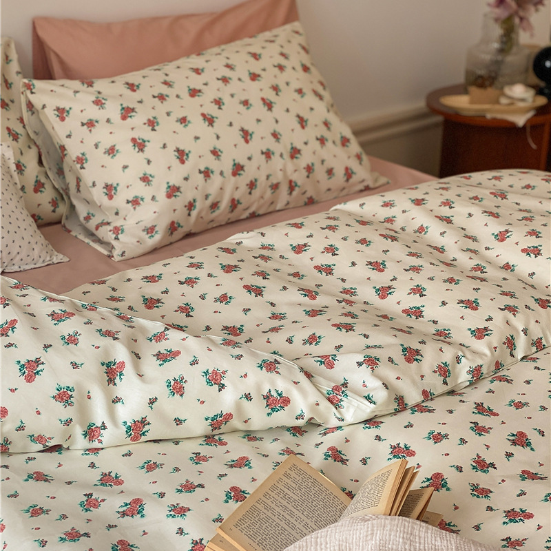 The ins retro pastoral floral cotton four piece student dormitory three piece cotton bedding bed sheet