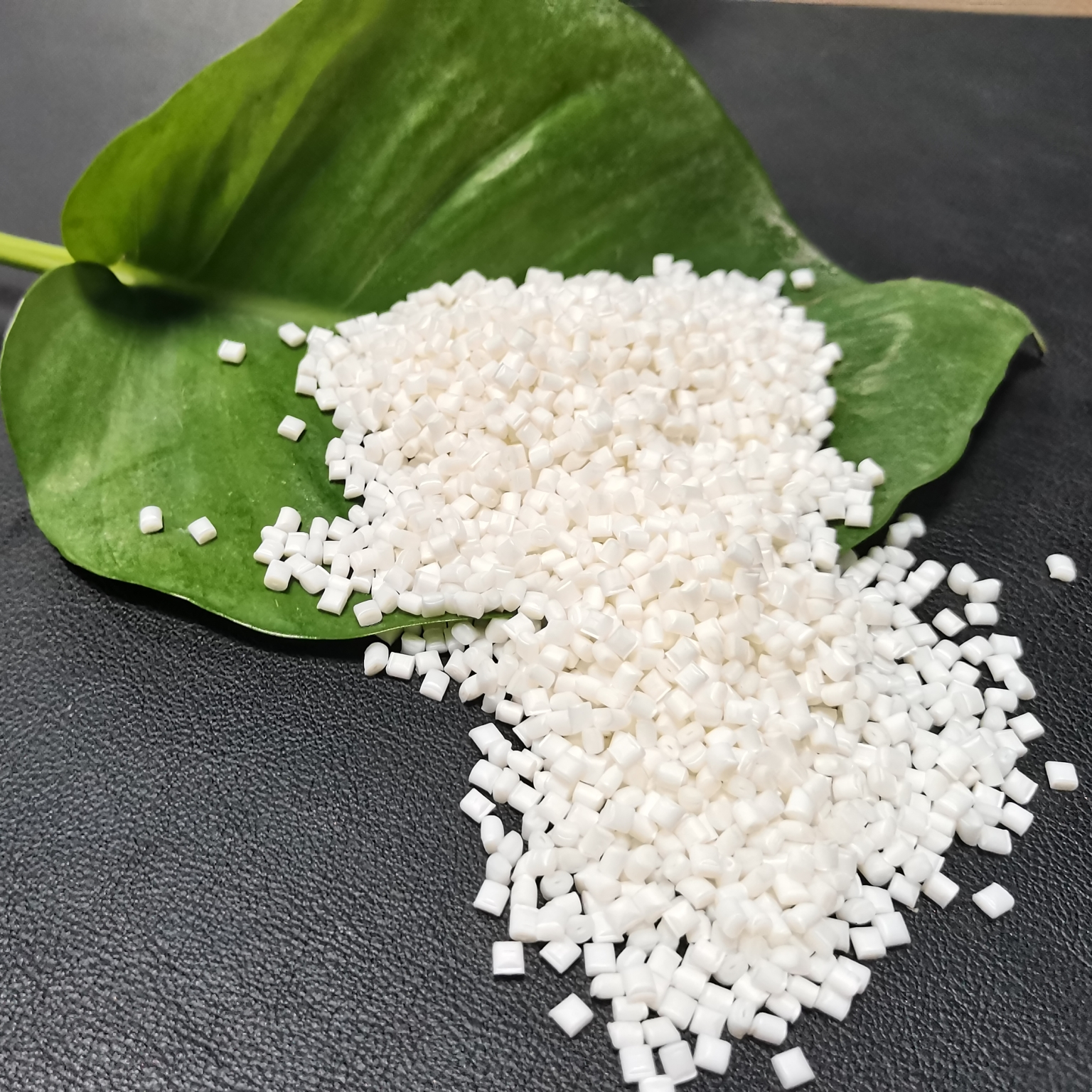China Factory directly sell carbon fiber conductive white ABS