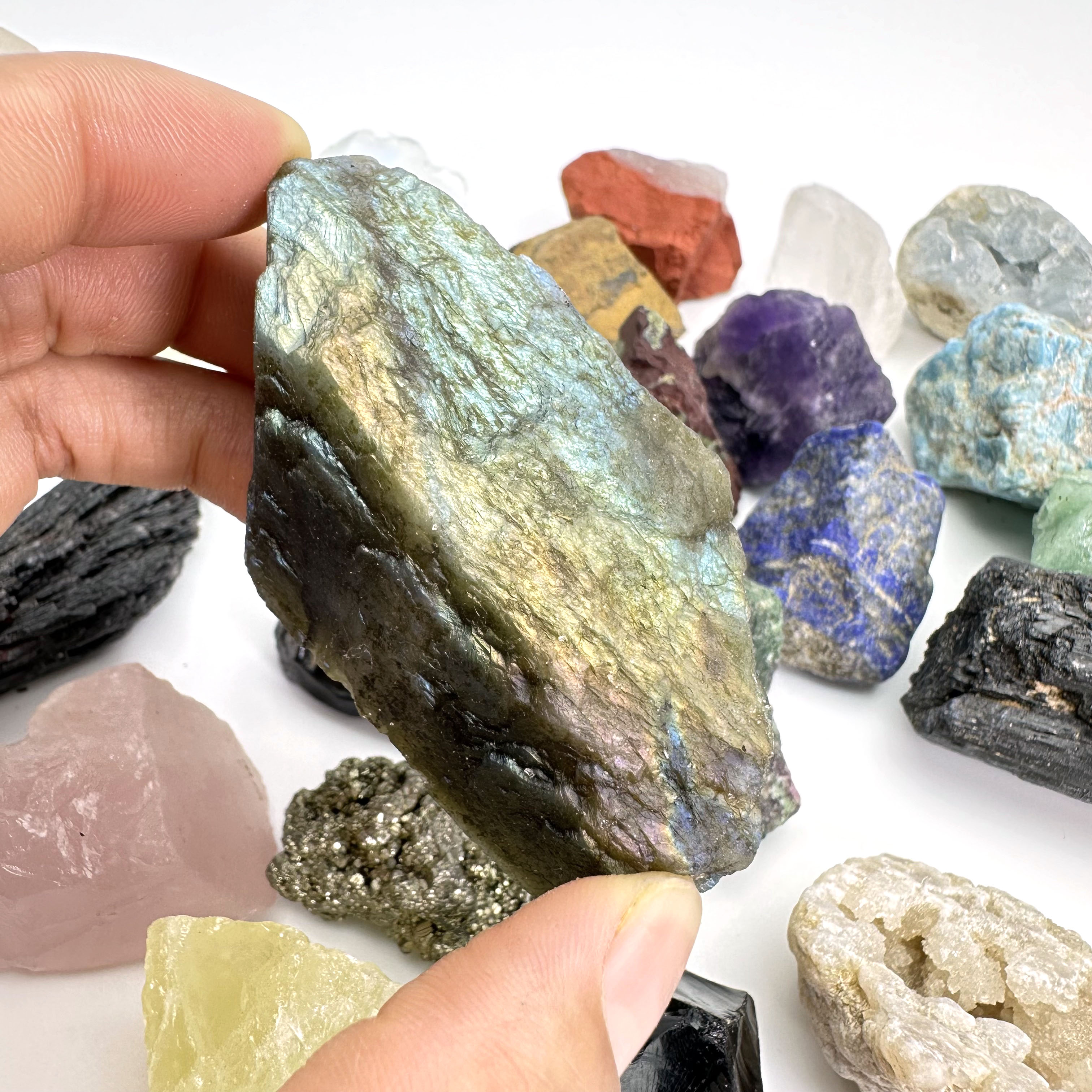wholesale spiritual products Natural labradorite rock Crystal Rough Stone Bulk Rose Quartz gemstone healing product