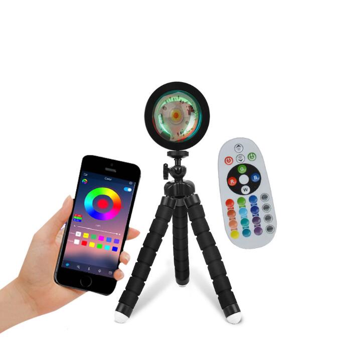 2021 Hot Sell Remote Control 16 Colors Sunset Rainbow Projection Light For Night Light Living Room