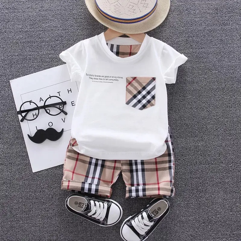 Hot style Summer 2021 New Boys' Leisure Cotton T-Shirt Short Sleeve 2-Piece Children's Set for 0-4 Years Old