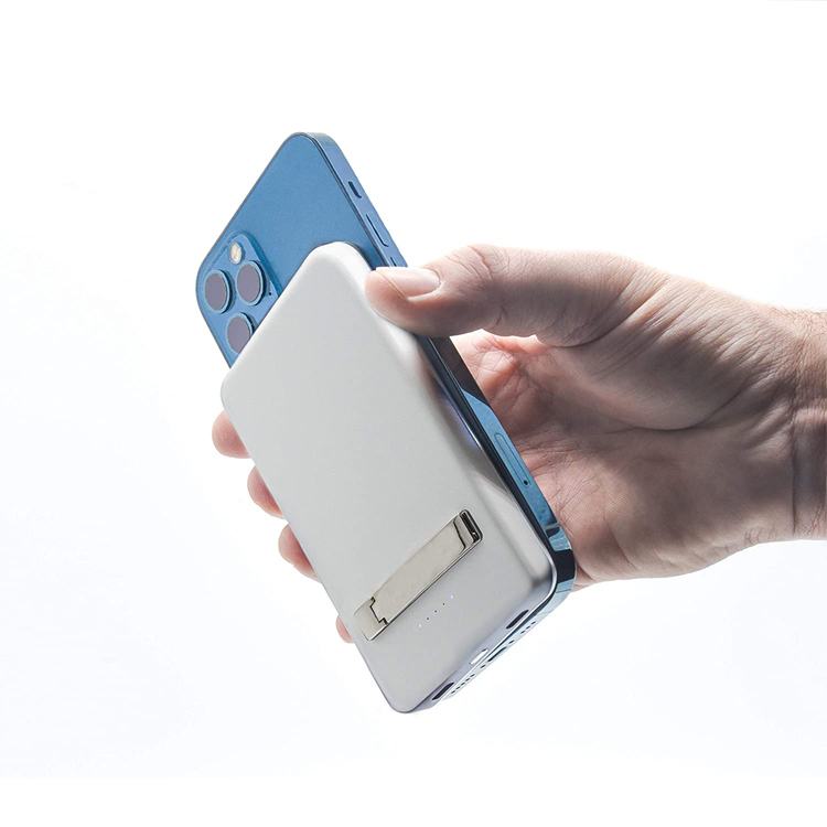 Для магнитной Зарядки Мини Qi зарядное устройство 5000 мАч Powerbank мульти 15 Вт OEM магнитный беспроводной внешний аккумулятор для iPhone 12