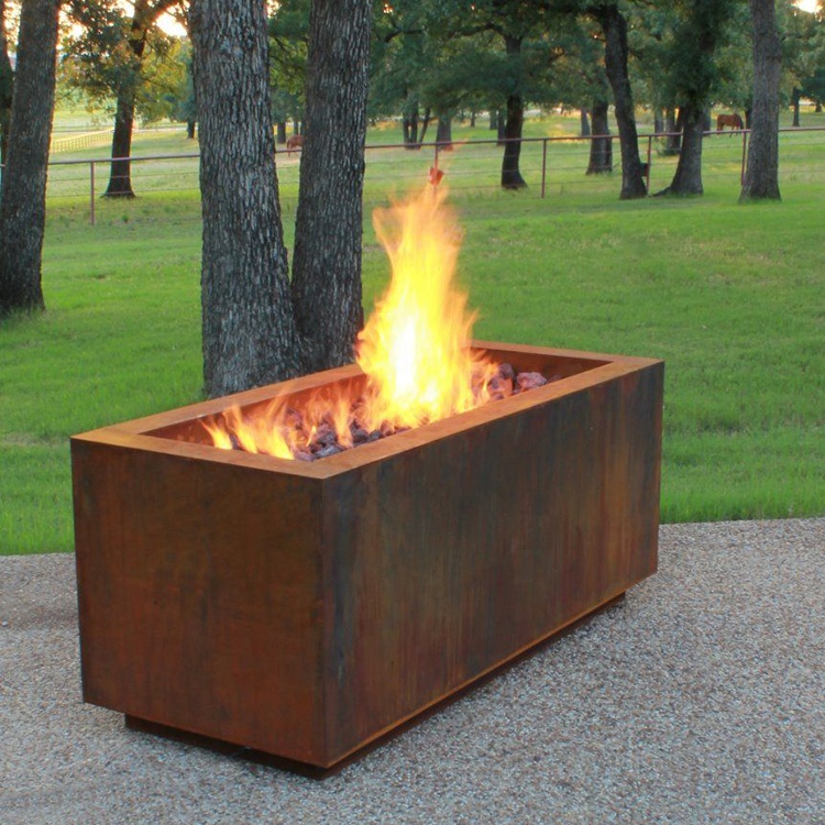 Винтажная прямоугольная открытая стальная костра Corten