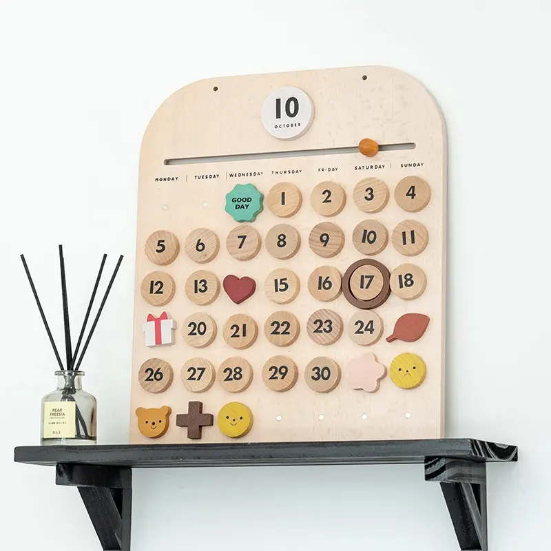 Montessori Teaching Aids Beech Cognitive Calendar Building Blocks Children's Room Decoration Educational Toys Board Game