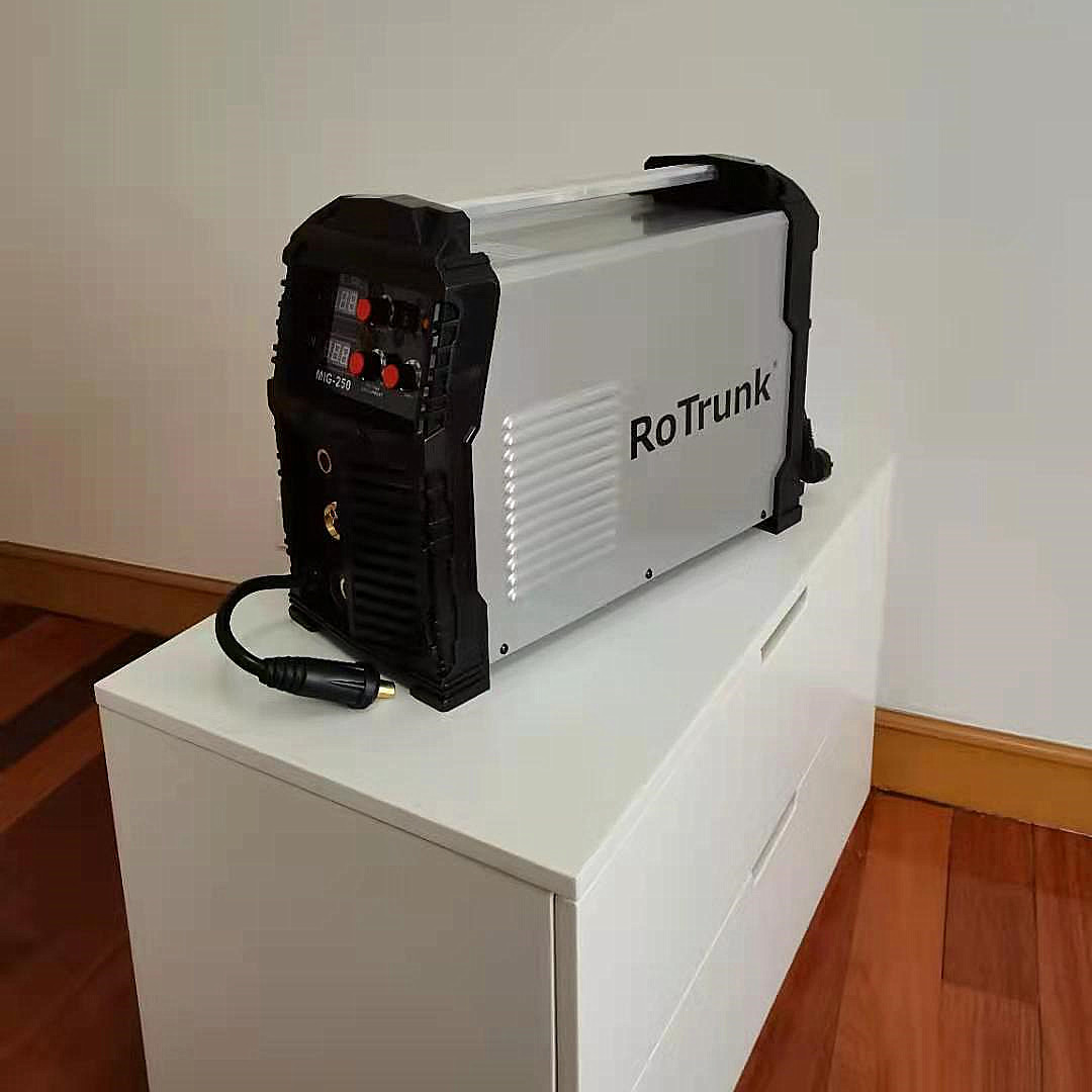 Free accessories (Multi-function) IGBT 3 in 1 DC Inverter MIG/MAG/MMA gas /No gas welding machine welder MIG250