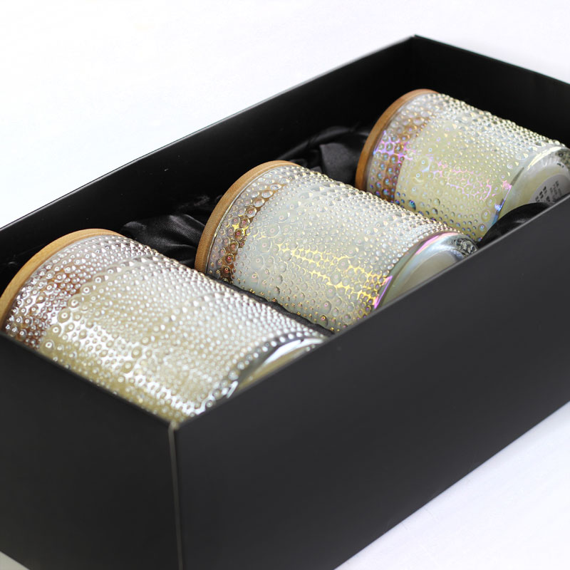 Factory price iridescent 3 pk soy wax candle embossed glass candle gift set with wood lids