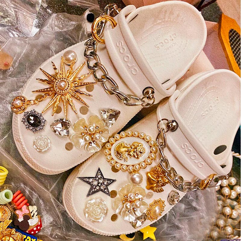 Роскошные Croc очаровательные дизайнерские винтажные блестящие золотые талисманы для сабо для Crocs Женская Золотая обувь аксессуары Высококачественная обувь