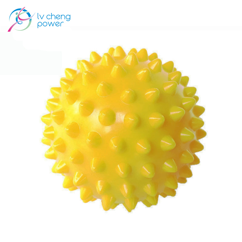hot selling fitness body building gym spiky pvc massage ball