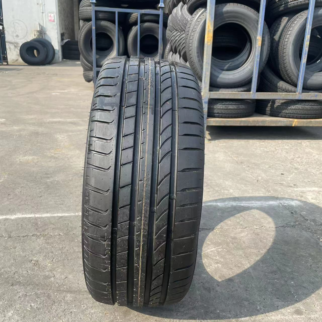 Китайская фабрика, автомобильные шины pcr 175/65r14 205/65r15 205 55 16 265/65 r17 225/45 r17 225/55r17, новые автомобильные шины для продажи, дешево