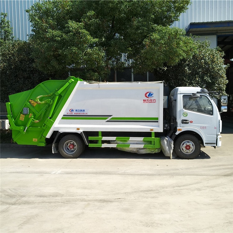 DongFeng легкий уплотнитель мусора б/у мусорные машины на продажу