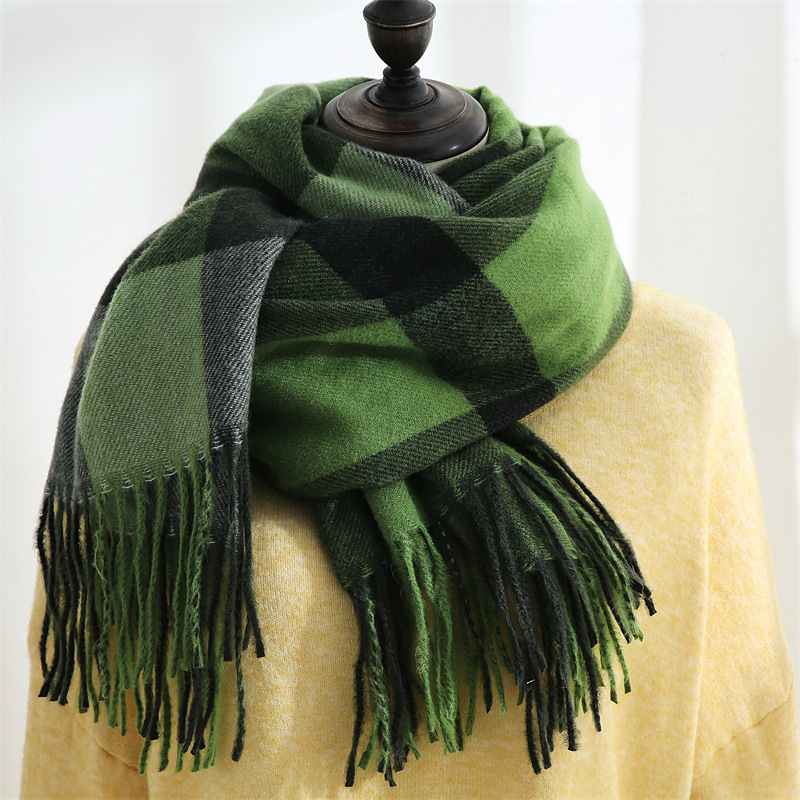 Scarf female 2021 winter new style plaid printing tassel cashmere scarf fashion mid-length warm shawl scarf