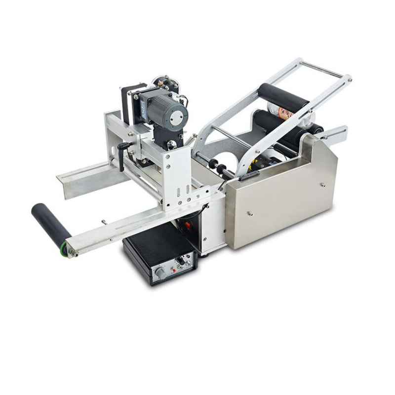 Automatic Water Plastic Bottle Label Sticker Tabletop Double Side Round Bottle Labelling Machine With Date Coder