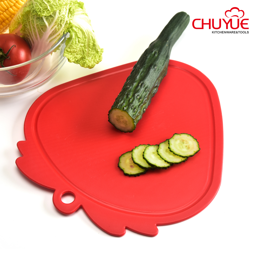 Red Strawberry Shape Food Grade Plastic large Size Cutting Board With Easy-Grip Handles