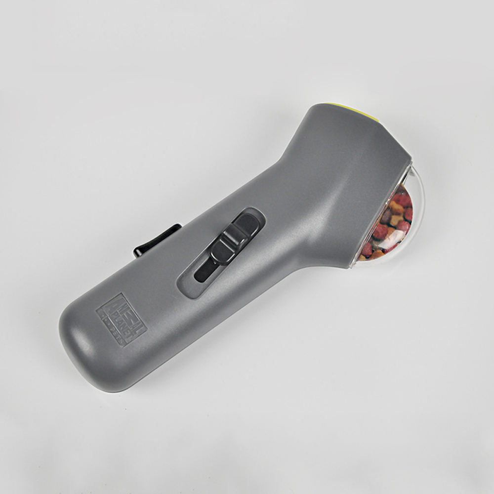 New design smart interactive dog food launcher dog training launcher handheld interactive dog snack launcher