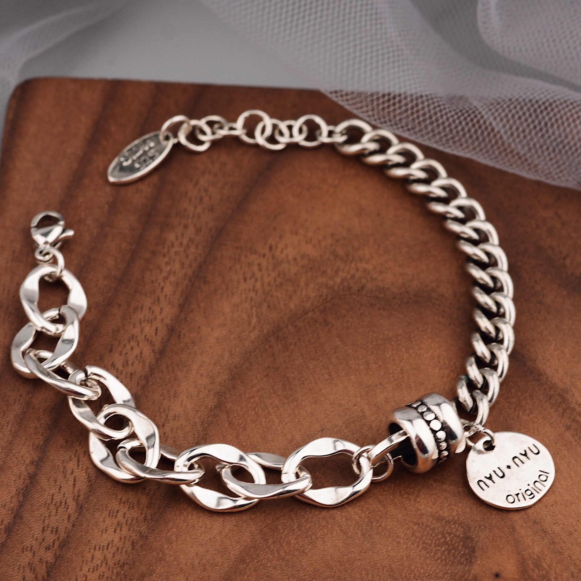 High Quality Round Charm bangles Bracelets Silver Pendant Bracelet for Women & Men