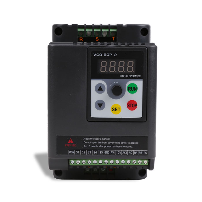1.5KW 2hp Solar Water Pump Inverter 50-60hz solar water pump inverter
