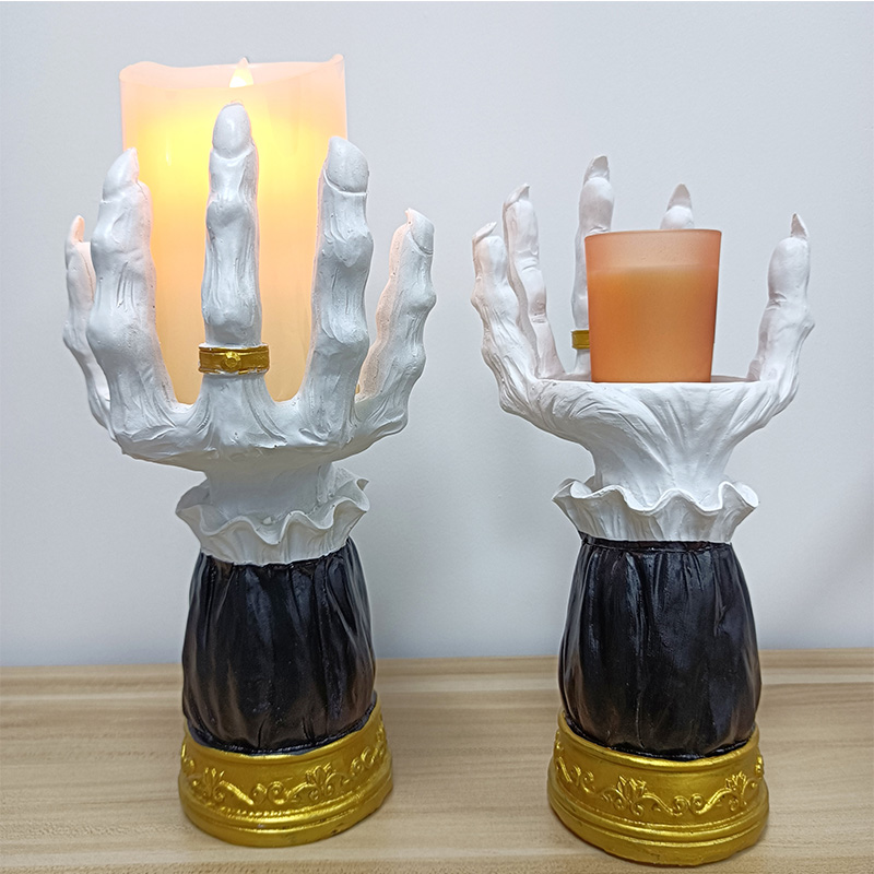 New Halloween palm candle holder resin crafts candle utensils horror witch hand seat single wick candle holder