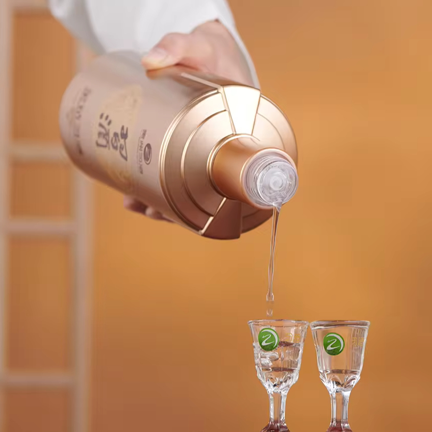 Alcoholic Beverages White Liquor Ceramic Bottle Mellow Xijiu Baijiu Chinese Liquor