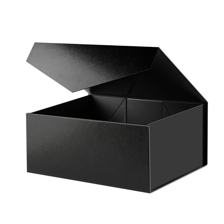 Custom Black White Stylish Magnetic Gift Box Garment Apparel Clothing Packaging Paper Box