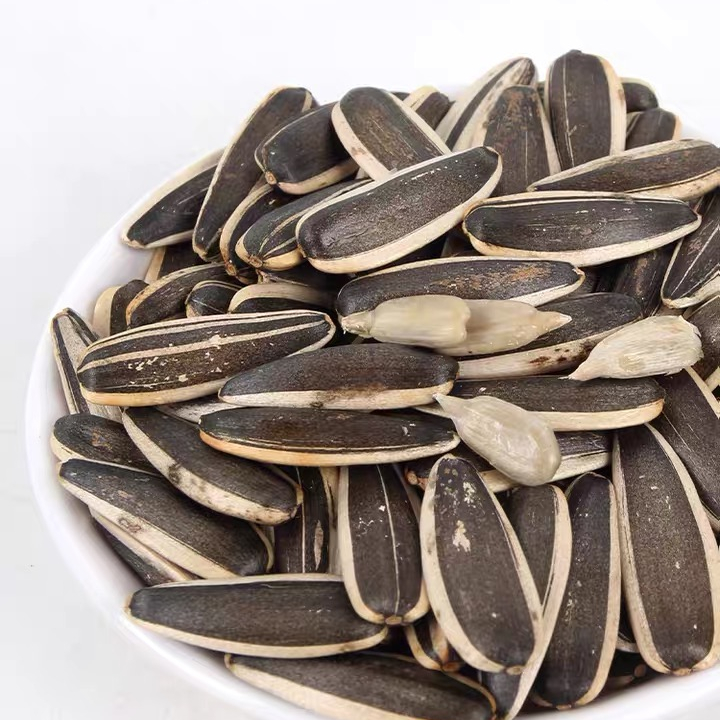 Most popular 2021 China Wholesale Premium SAN PANG DAN flavor melon seeds cans of 218 g