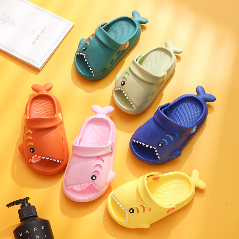 2021 New Cute Shark Men's and Women's Same Style Children's Clogs Home Garden Shoes