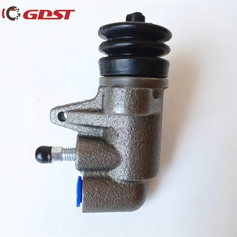 Car Clutch Slave Cylinder GDST Auto Parts OEM 8-97032-851-1 Used For Isuzu